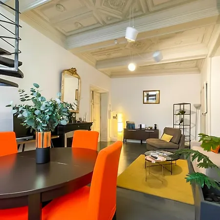 Duplex De Charme Xviiiᵉ - Terrasse Privee - Centre Historique - Halles Gare - Tout A Pied - Retromirabeau Le Jacobin דירה נרבון